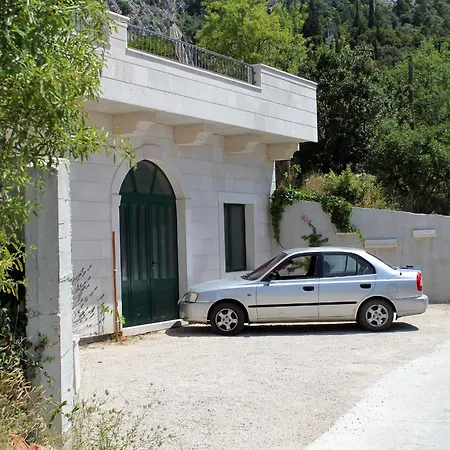 House With A Swimming Pool Kotisina, - 6808 *