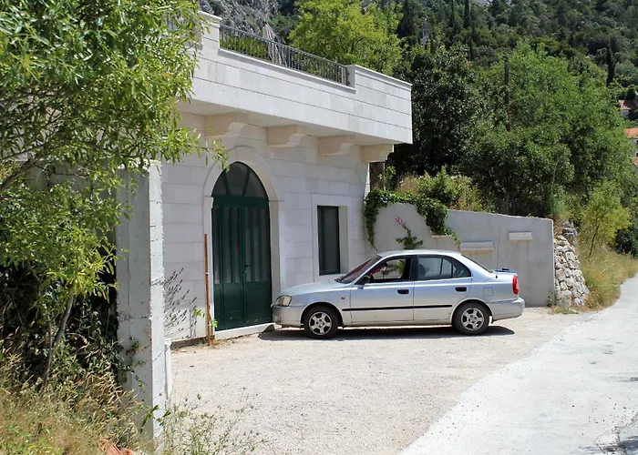 House With A Swimming Pool Kotisina, - 6808 *