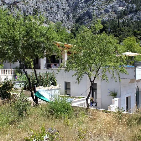 House With A Swimming Pool Kotisina, - 6808